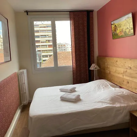 Le Loft Sommeiller 19*** Pres Du شقة